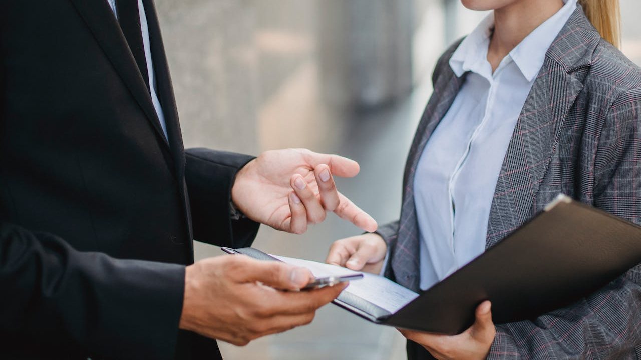 Kiedy przekazać sprawę do&nbsp;firmy windykacyjnej? 7 sygnałów ostrzegawczych