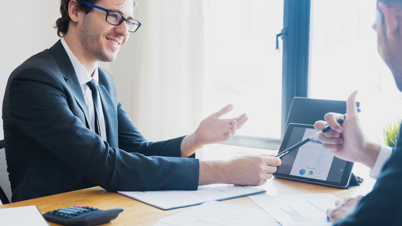 Windykacja B2B – jak skutecznie odzyskać należności od&nbsp;kontrahentów?